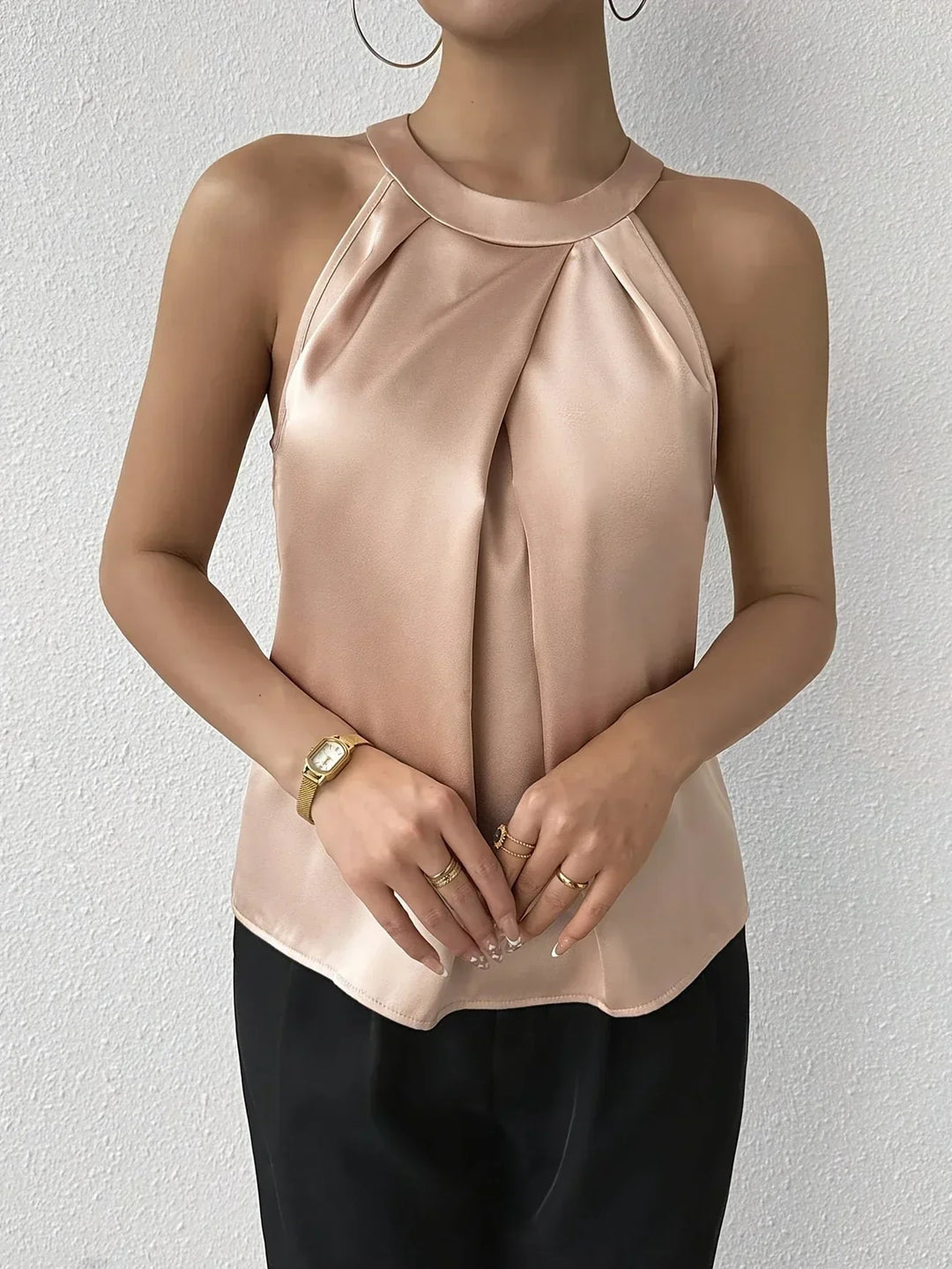 CYRENE | LUXURIOUS SLEEVELESS BLOUSE