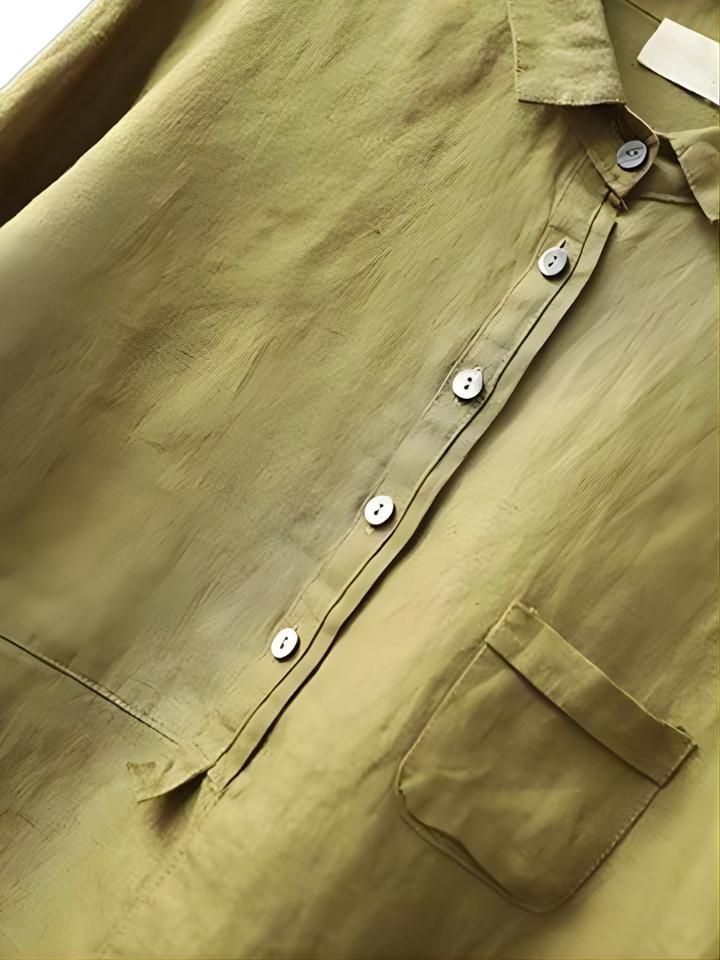 Noémie| Relaxed Buttoned Shirt