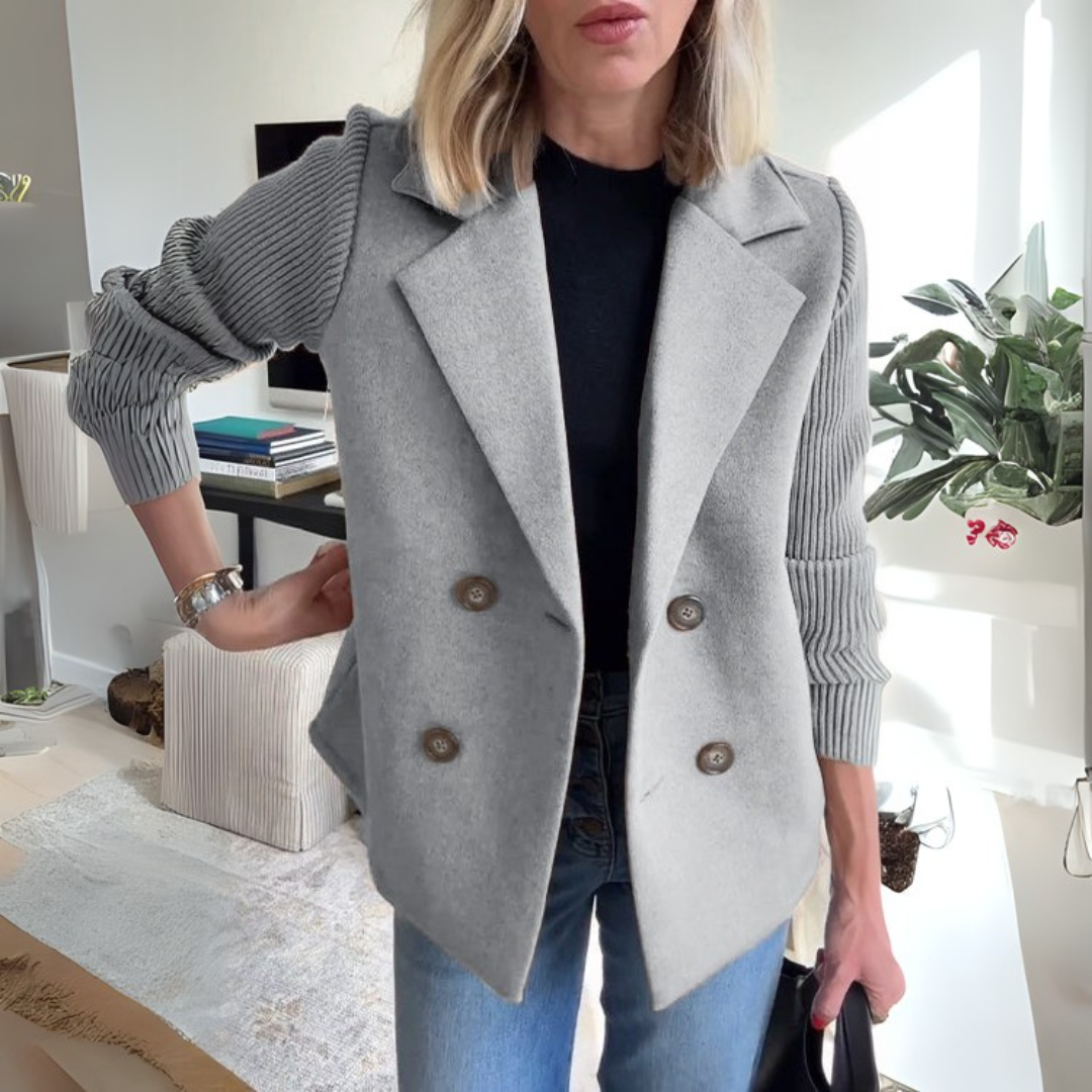 Vivienne – Elegant Blazer