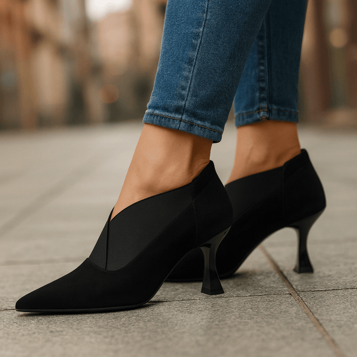 Elara | Suede Heels