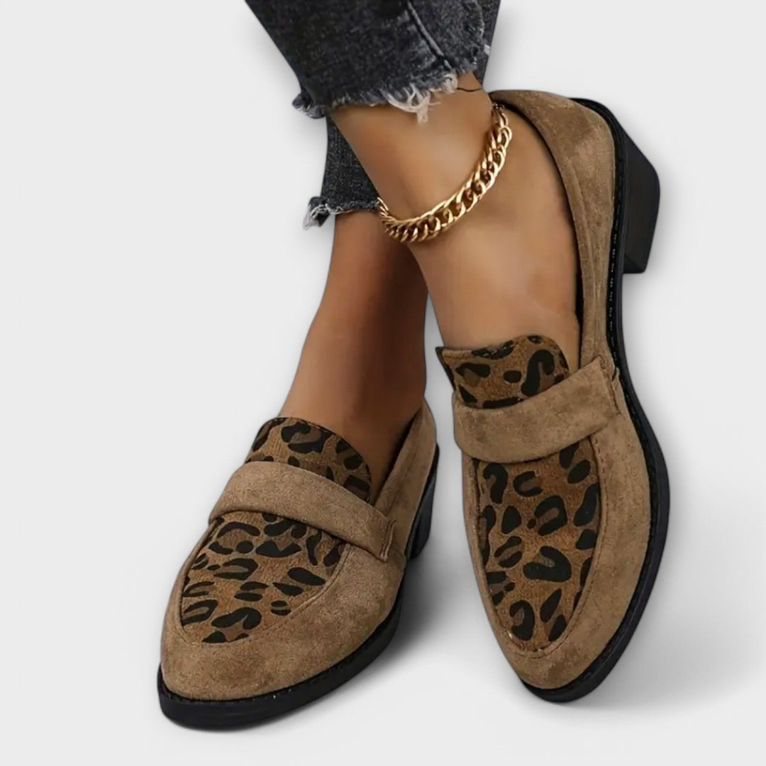 Karla - Elegant Ladies' Shoes with Leopard Print